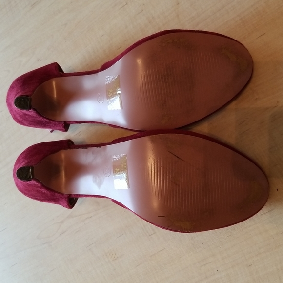 Shoe - Picture 5 of 5